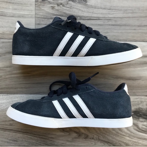 adidas classic neo